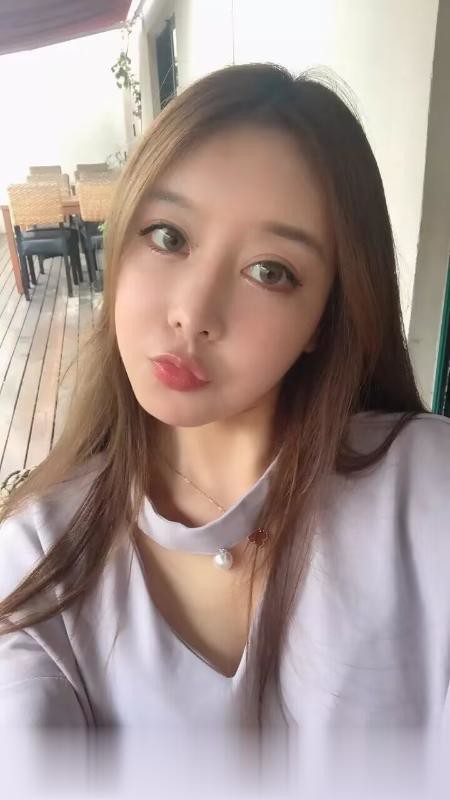 风骚美女一枚