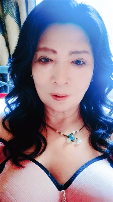 wutao内射双飞熟女