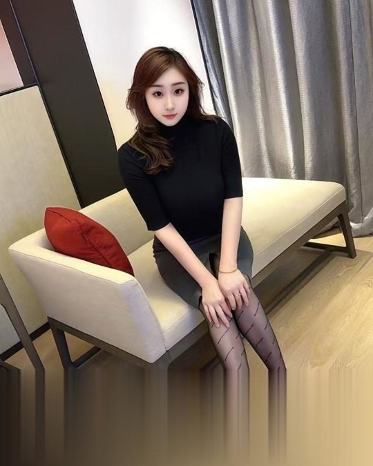 徐汇风骚大奶服务妹子