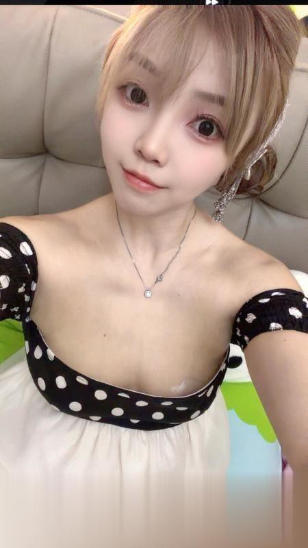 四川少妇冰冰