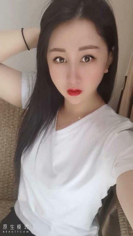 西城佳怡身高170，肉弹型美妞，性价很超值