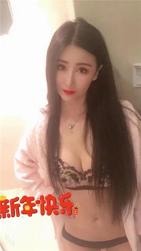 爆操像佟丽娅的新疆美女