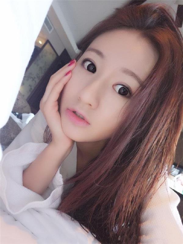 超级棒的美女