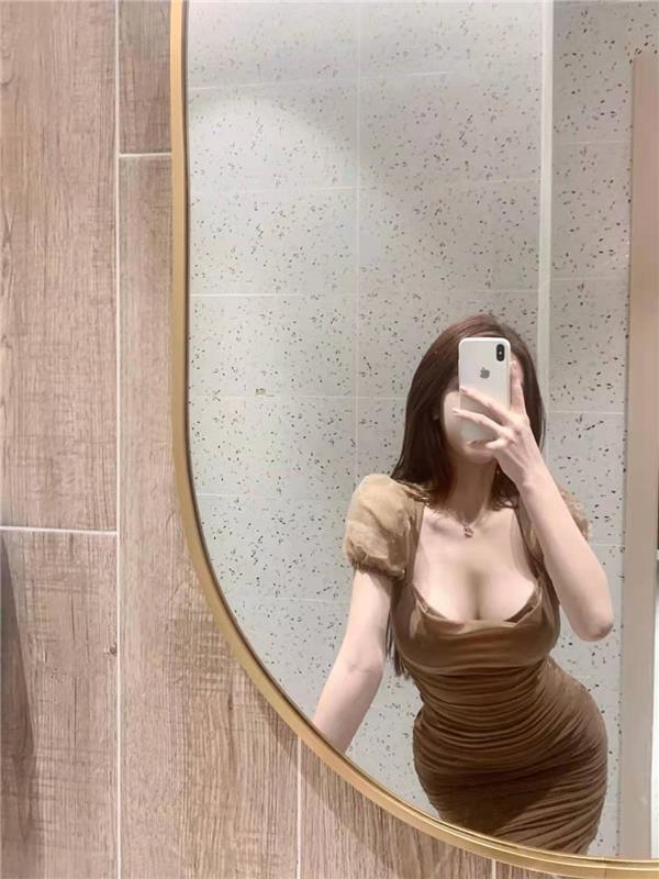 城阳区丝袜制服的诱惑