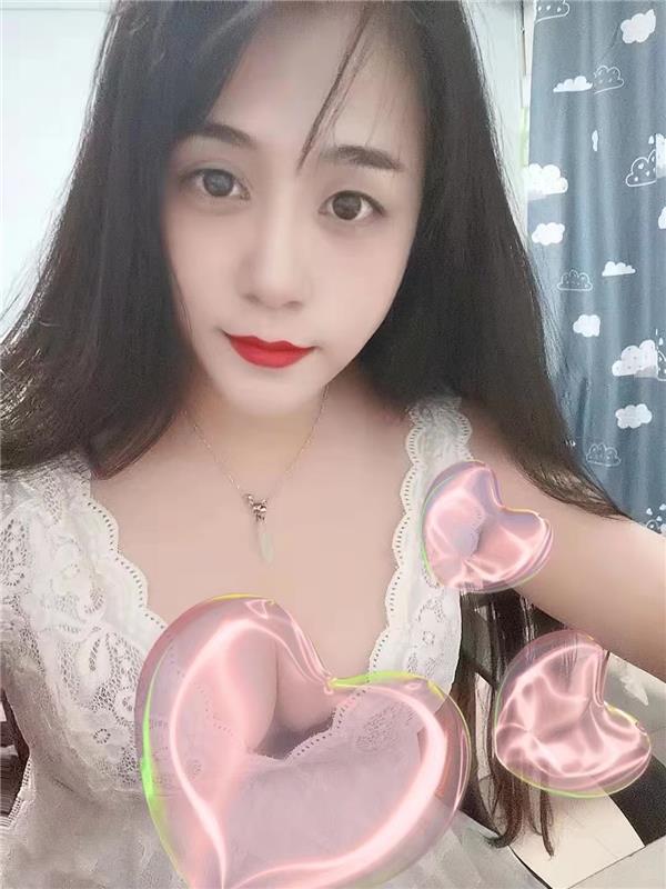 朝阳优雅的少妇 胸大