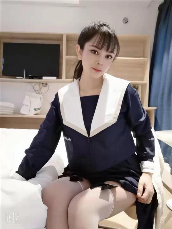 江宁服务系美女，菲菲