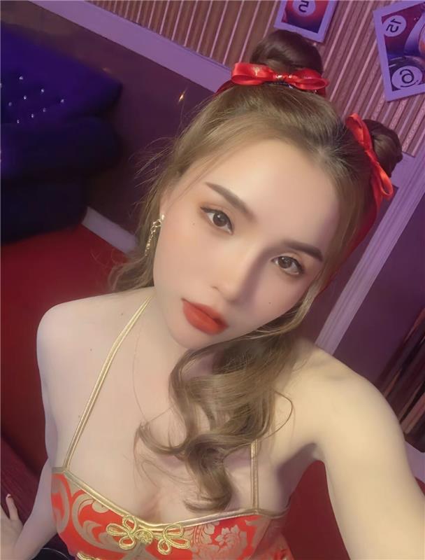  丰台大奶性感小美女