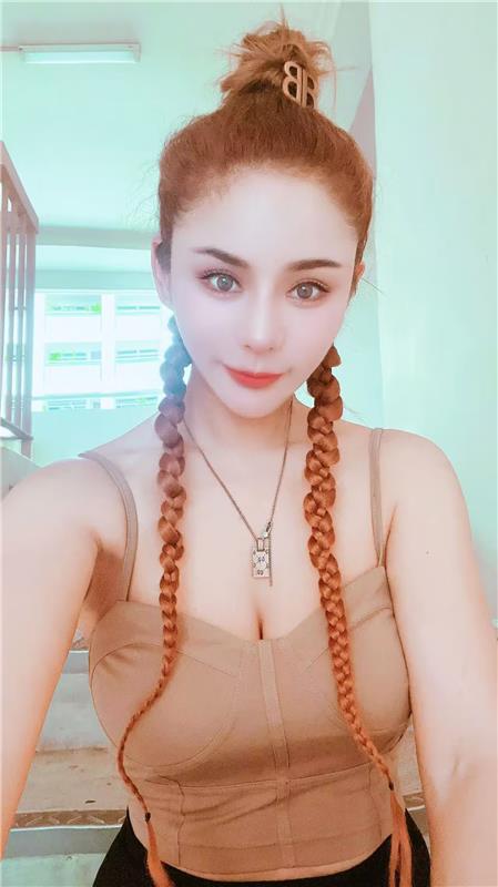 乳晕大奶双马尾情人
