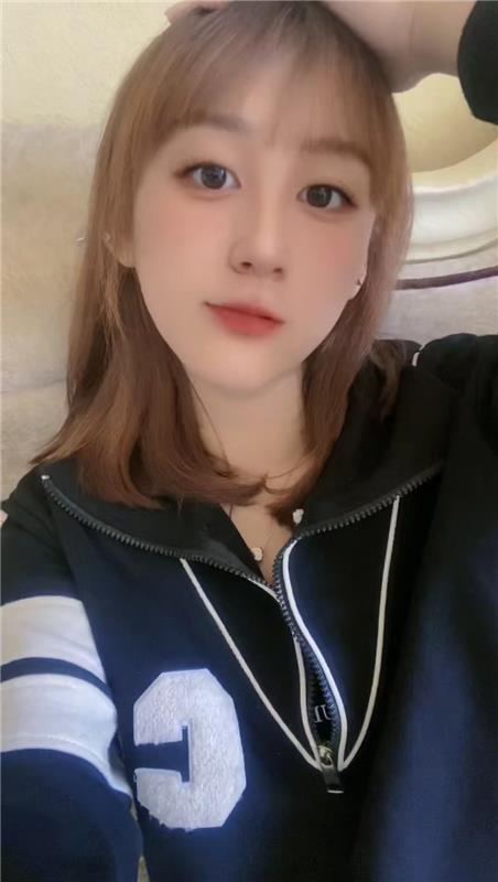 刚下水小少妇