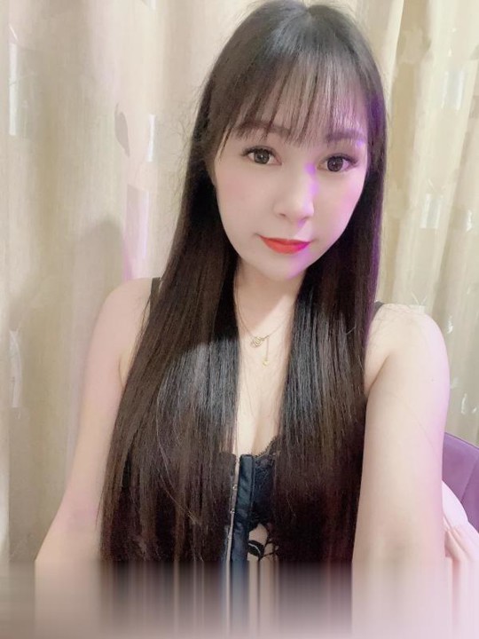 性感大眼睛妲儿