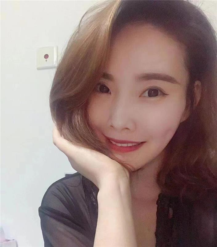 漂亮小姐姐半套服务