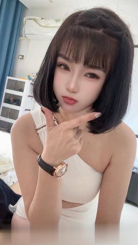 白云木子..