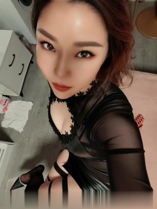 性价比熟女.