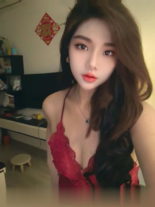 大胸颜值女友