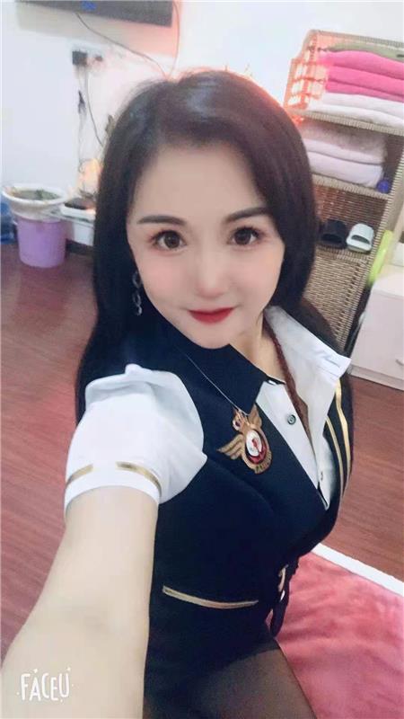 二七区性感小少妇