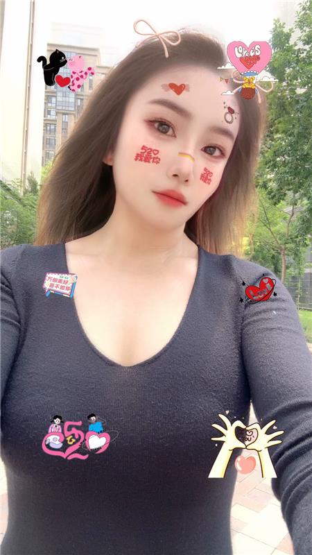 铁西艳色眸。