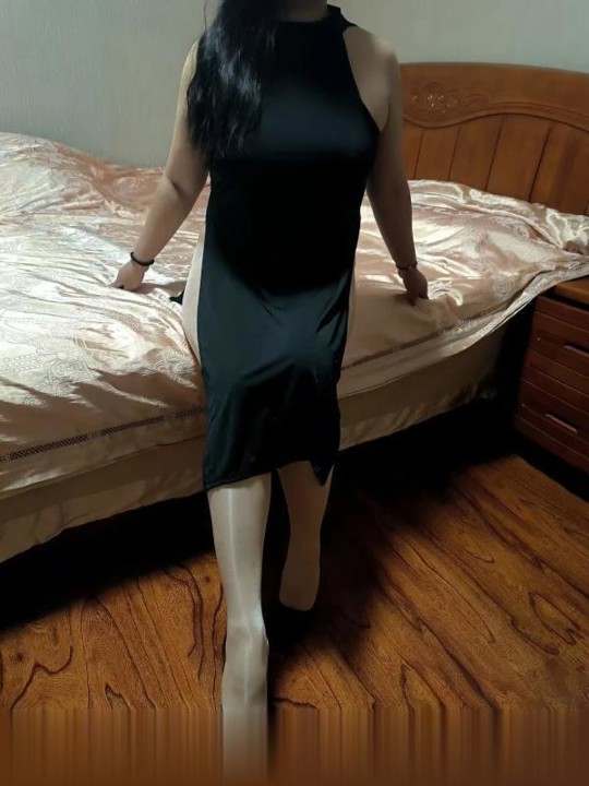 栖霞丰乳肥臀熟女