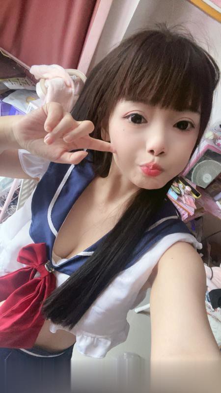 雨花小萝莉冰儿