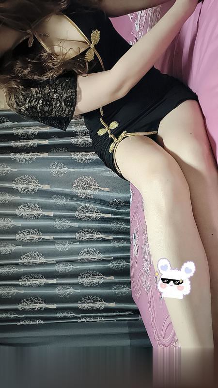 朝阳D胸美腿兼职御姐