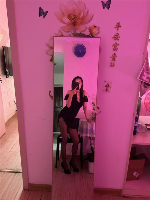 丁家庄黑丝爆乳姐姐