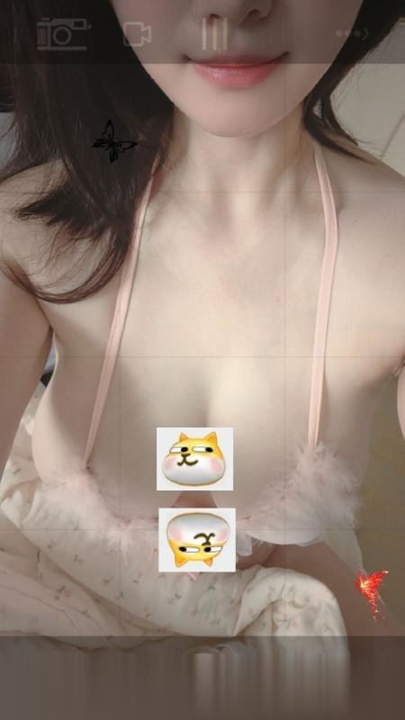 肤白性感F杯小姐姐