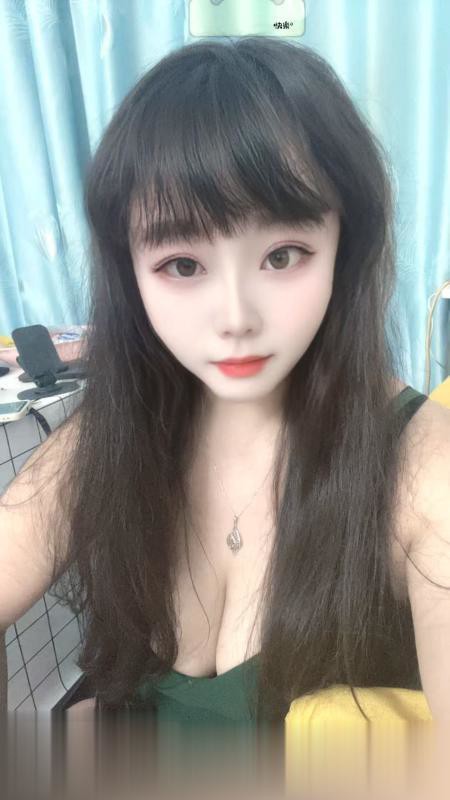 白云丰满美少妇