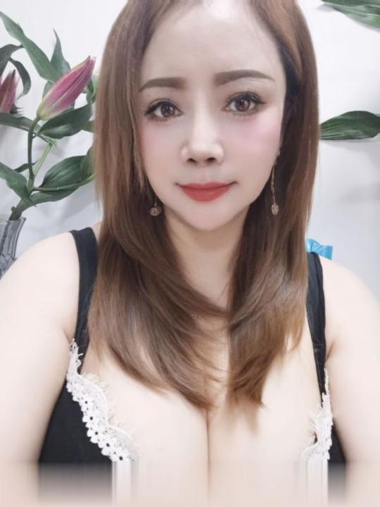 大奶沐欣..