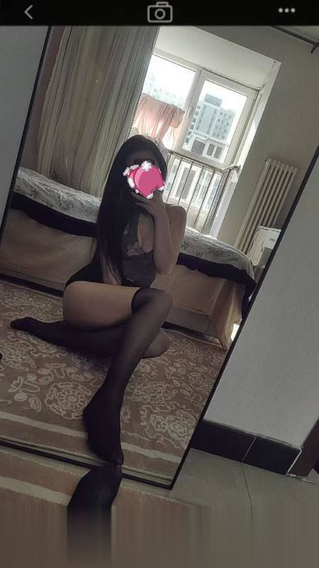 细腰长腿情趣诱惑妹子