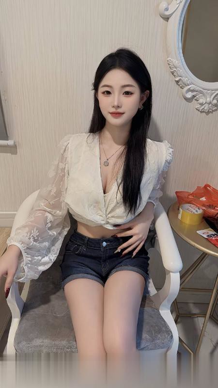 清纯颜值皮肤白嫩玫瑰