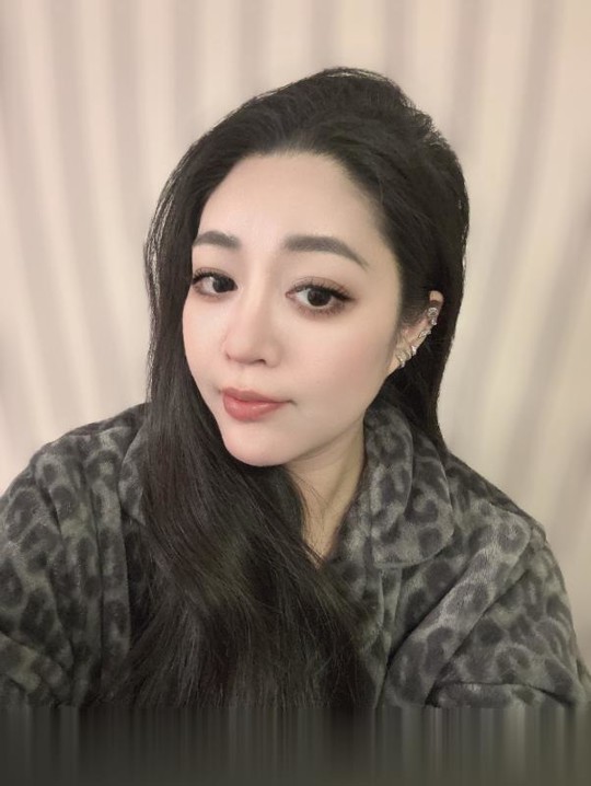 丰满梓琪很有料