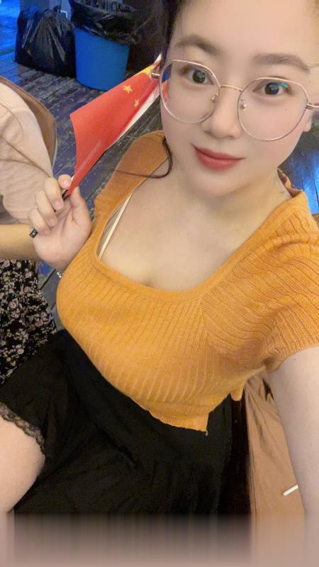 光谷服务系巨无霸琦琦