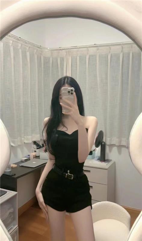 瑶海白嫩深喉骚货