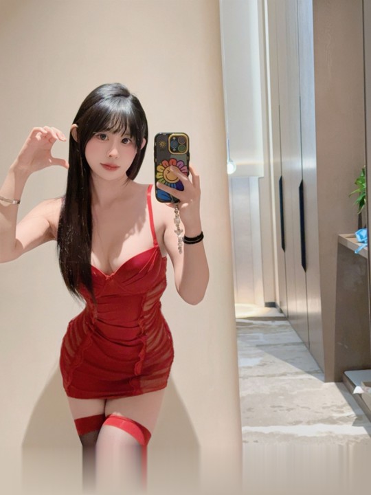 呼市长腿辣妹子团团