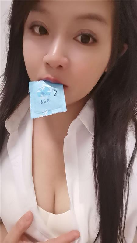 粉红乳头小表妹