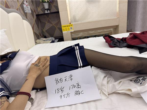 奥城18岁小妹还行