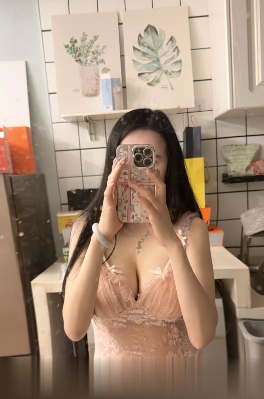 西湖区大奶妹婷婷