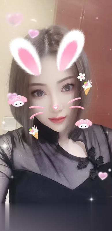 短发气质少妇梦梦