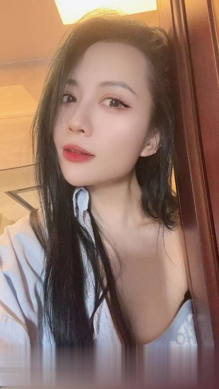 女人味十足御姐
