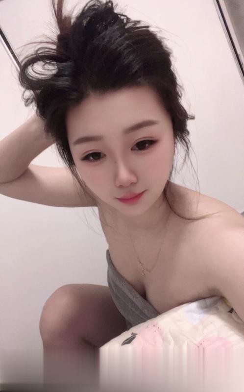 性感大胸老师