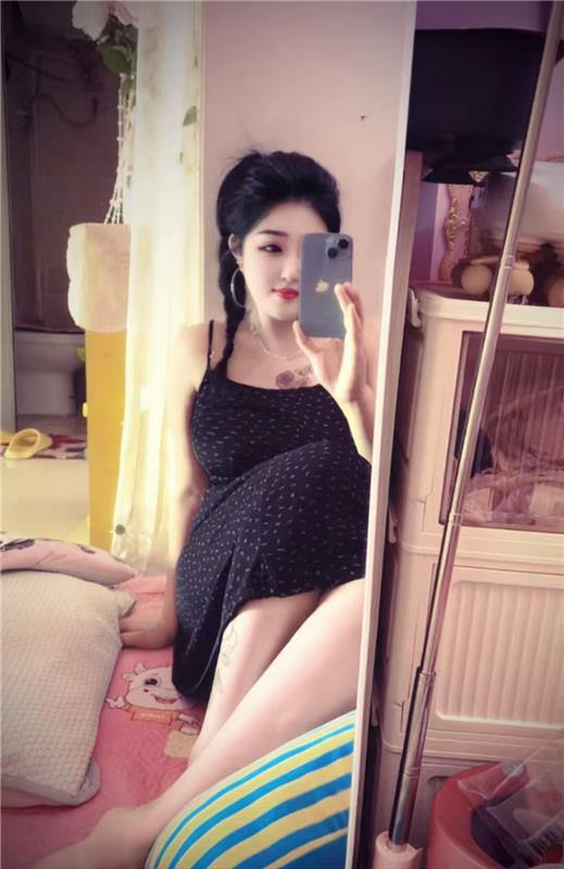 丰满型宝藏妹子