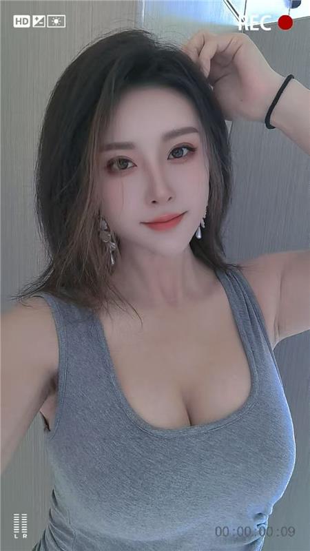 瑶海颜值御姐