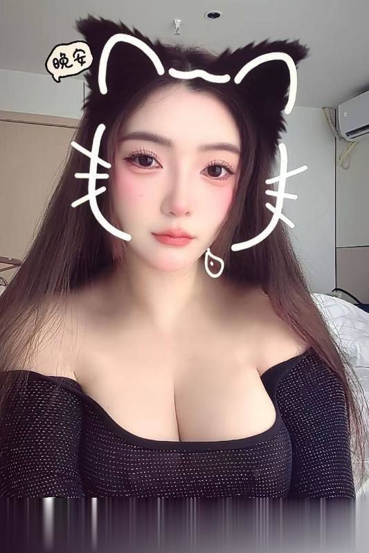 川音大奶妹.