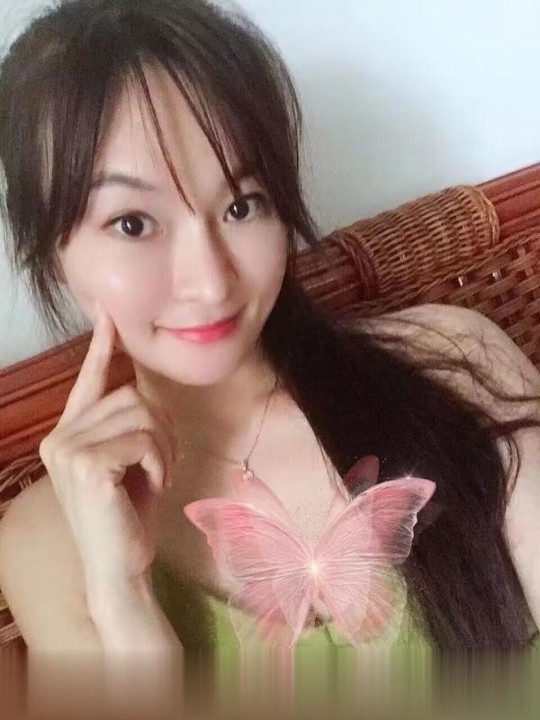 南宁瑜伽教练