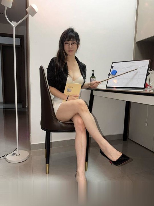 东站制服诱惑