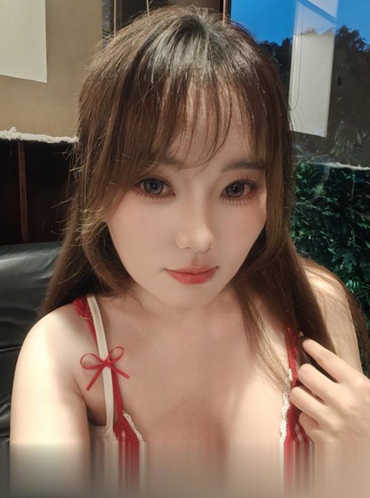 南山白虎梅梅