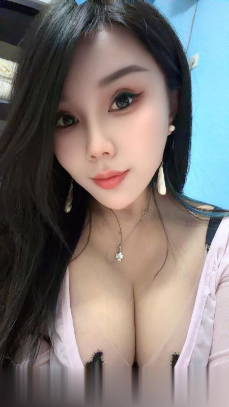 尹山湖大奶少妇伊伊