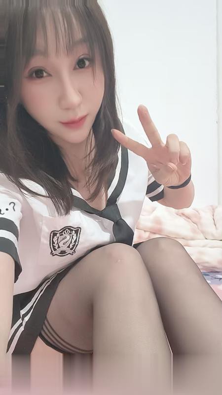 大个性感肥臀美少妇