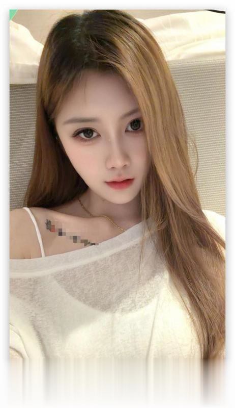 白云肤白貌美沁伊