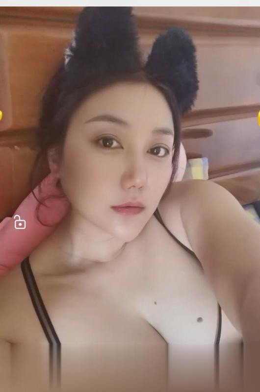 武汉光谷大胸