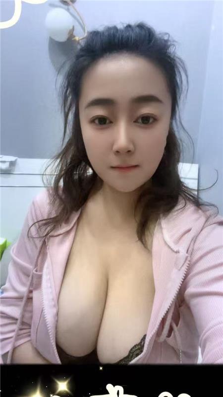 长宁风骚大奶果果